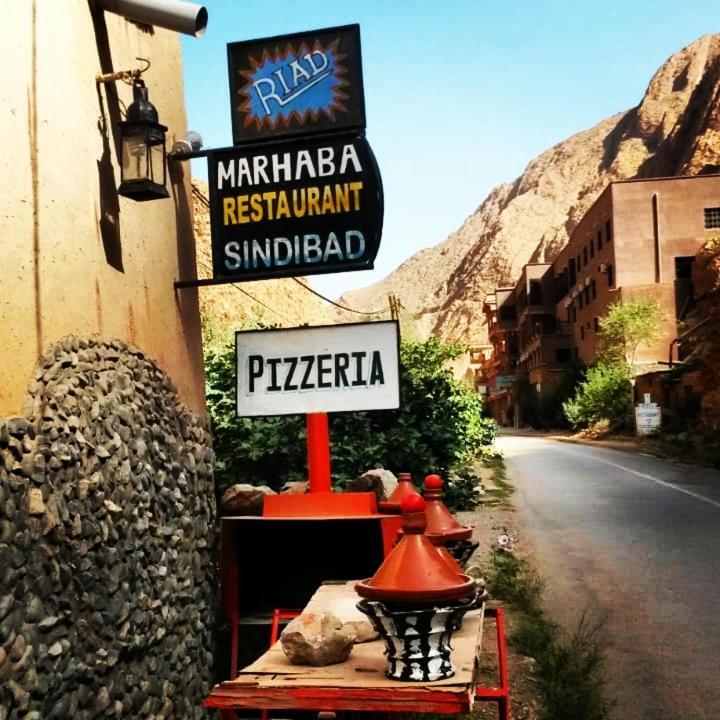 Riad Pizzeria Marhaba Hotel Akhendachou n'Ait Ouffi Luaran gambar